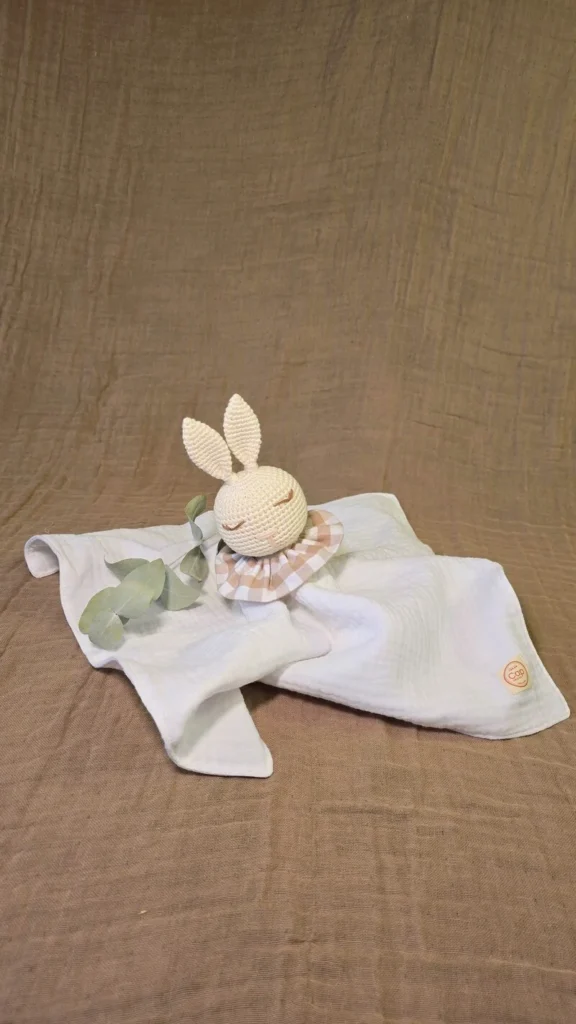 doudou conejo canela